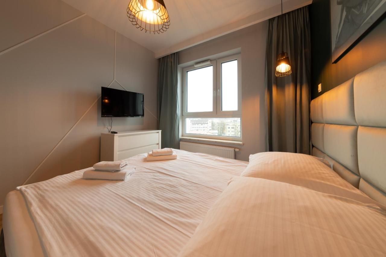 Luxury Two-bedroom *