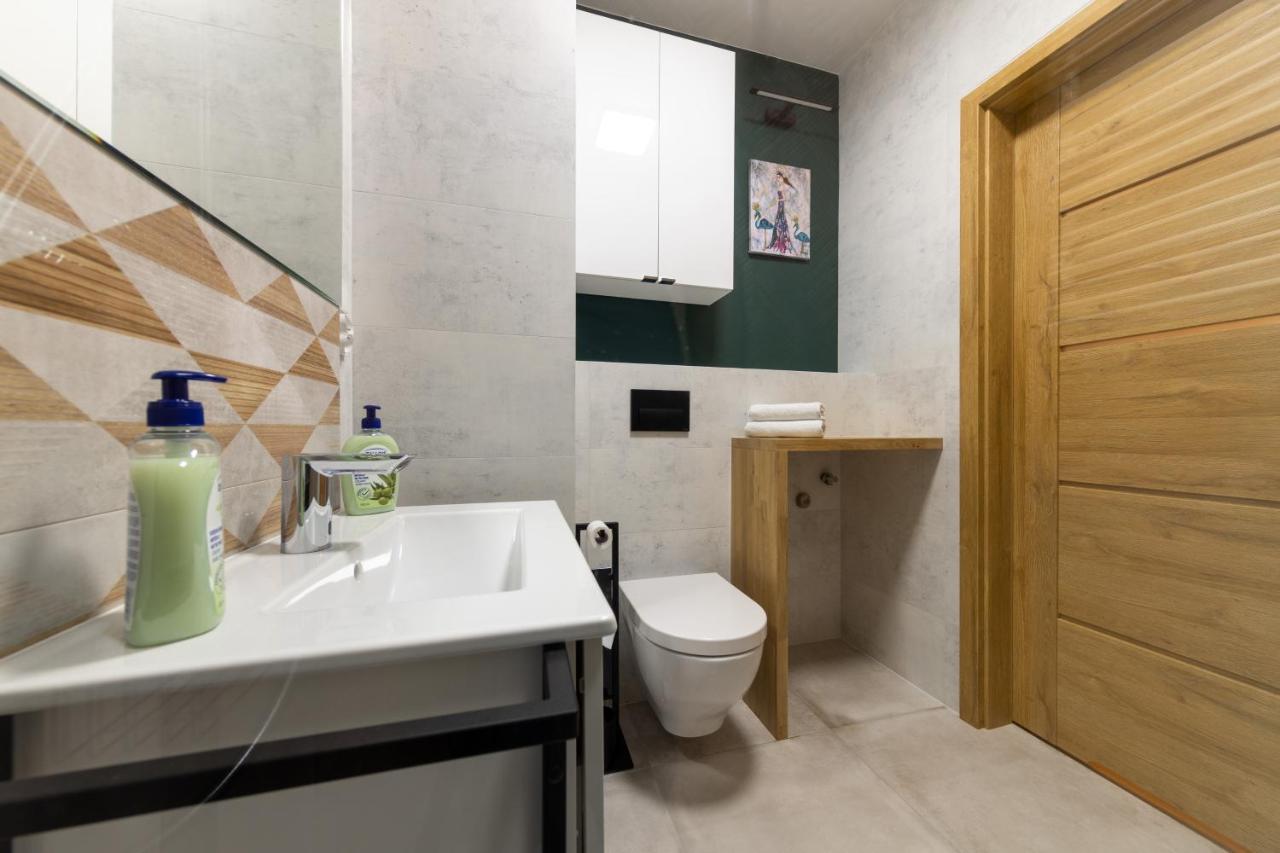 Luxury Two-bedroom *