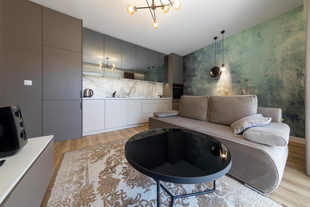 Apartment Luxury Two-bedroom