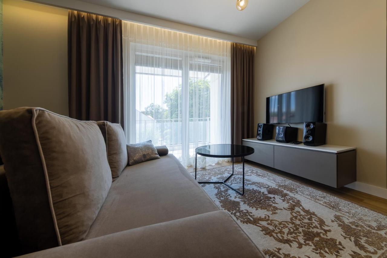 Apartment Luxury Two-bedroom